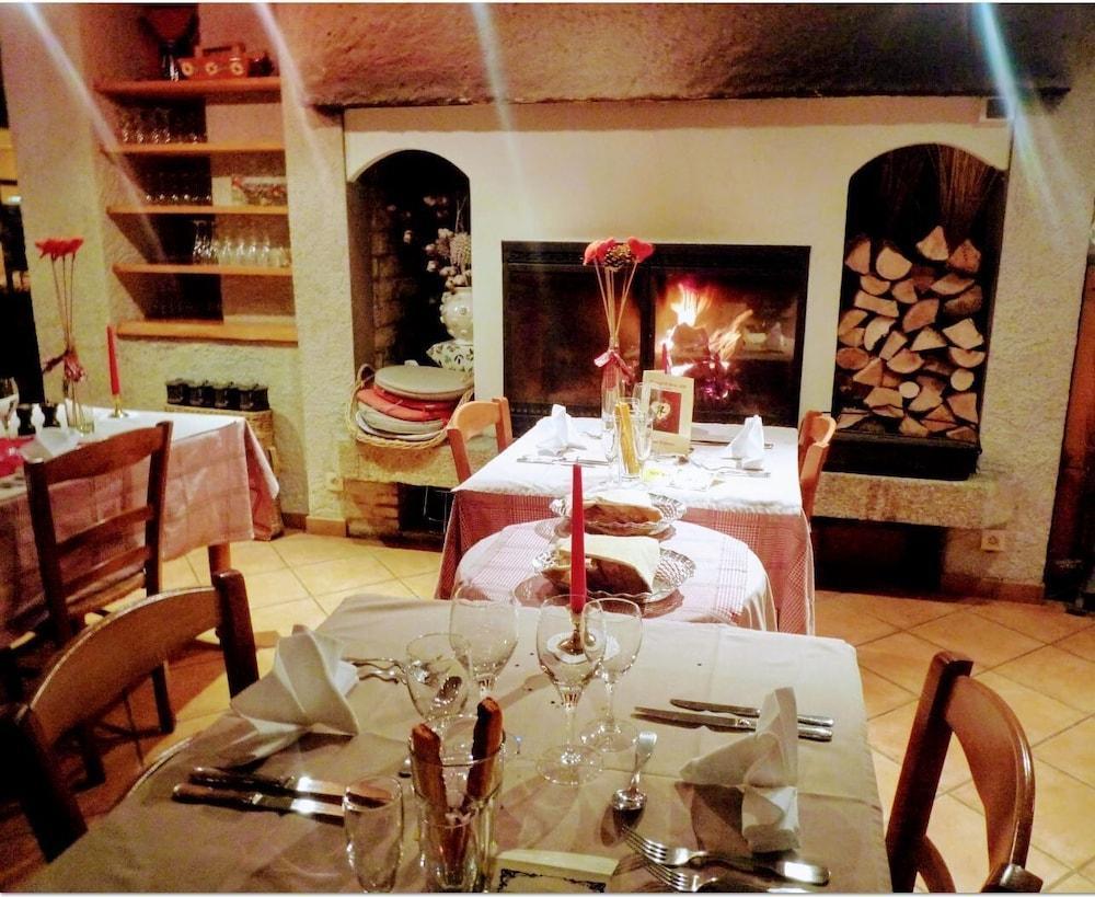 Hotel D'anthy 3*